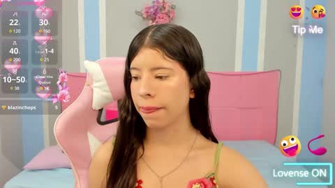 Snapshot of meganqueen2 chatting on February 6, 2025, 1:21 pm Megan Queen online show from February 6, 2025, 1:21 pm