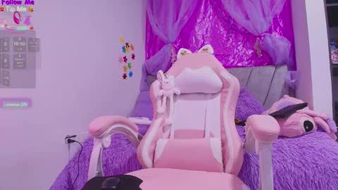 Snapshot of meganrouss7 chatting on November 13, 2025, 11:09 am Megan online show from November 13, 2025, 11:09 am