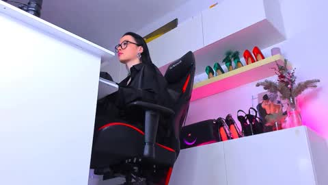 Snapshot of meganstones chatting on February 7, 2026, 2:43 pm Megan online show from February 7, 2026, 2:43 pm