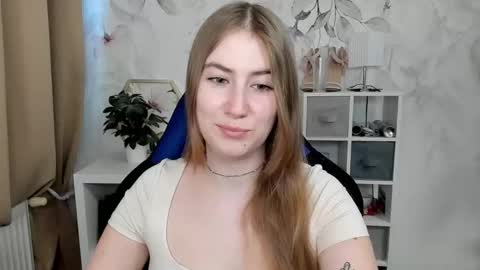 Megan online show from April 17, 2026, 5:43 am