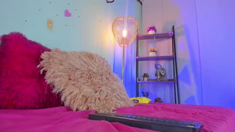 Meggan online show from January 19, 2025, 1:21 am