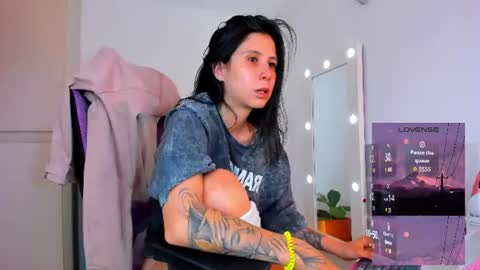Juli online show from July 17, 2026, 5:07 pm