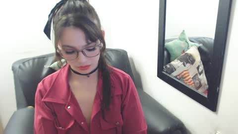 Snapshot of meghan_cherrys chatting on January 24, 2025, 5:31 am meghan online show from January 24, 2025, 5:31 am