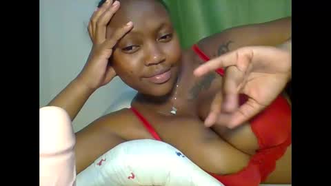 Snapshot of meghan_spice chatting on October 3, 2025, 9:34 pm meghan_spice online show from October 3, 2025, 9:34 pm
