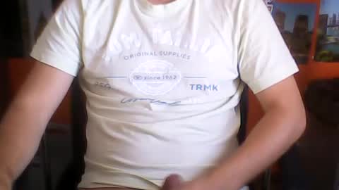Snapshot of meks5544 chatting on July 29, 2026, 3:21 pm meks5544 online show from July 29, 2026, 3:21 pm