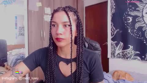 Melissa  -  -  Please help me to reach 100 thumbs up online show from March 25, 2026, 9:43 pm