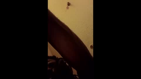 mel_hart_jr online show from April 28, 2026, 7:46 am
