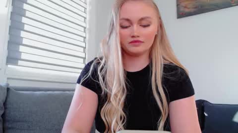 Melania online show from March 17, 2026, 2:31 pm