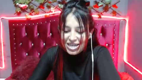 melani_cute01 online show from February 10, 2025, 1:46 am