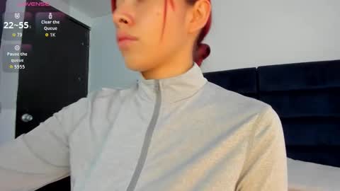 Snapshot of melanie_roux_ chatting on December 2, 2025, 12:32 pm Melanie roux online show from December 2, 2025, 12:32 pm