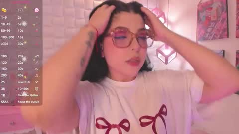 melaniegrayx online show from September 12, 2025, 2:17 pm