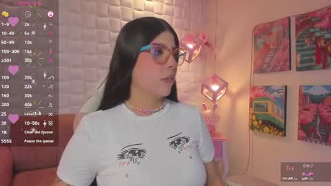 melaniegrayx online show from June 12, 2026, 2:27 pm