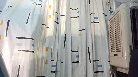 melaniehanzelnut online show from January 7, 2026, 6:10 pm