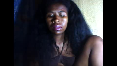 melanih online show from March 6, 2025, 2:40 pm