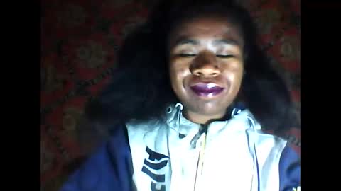 melanih online show from September 10, 2025, 3:50 am