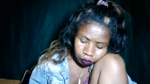 Snapshot of melanih chatting on May 30, 2026, 7:49 am melanih online show from May 30, 2026, 7:49 am