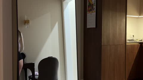 Snapshot of melanybunny chatting on January 31, 2025, 3:00 pm Adel online show from January 31, 2025, 3:00 pm