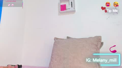 melanny online show from May 3, 2026, 2:50 am