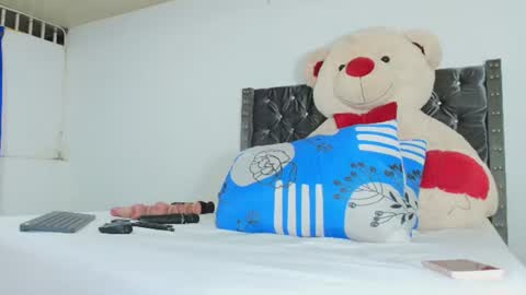 melanny online show from July 2, 2026, 12:43 am