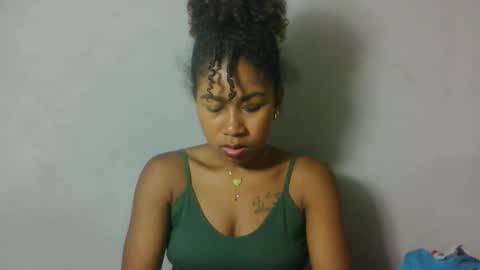 meliana98 online show from November 6, 2025, 1:23 pm