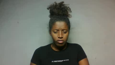 meliana98 online show from November 10, 2025, 3:05 am