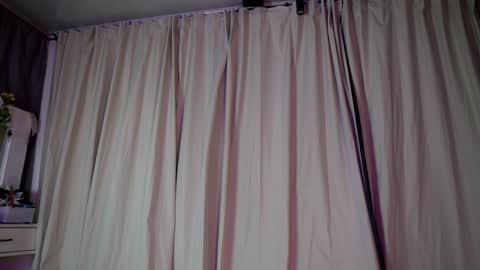 Snapshot of melina_smith1 chatting on May 23, 2026, 11:09 pm MelinaSmith online show from May 23, 2026, 11:09 pm