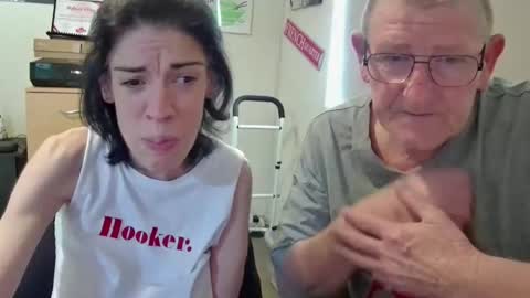 Snapshot of melinahviking chatting on September 30, 2025, 5:01 am Melinah Viking online show from September 30, 2025, 5:01 am