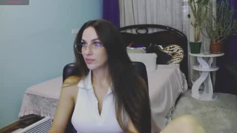 Melina online show from September 26, 2025, 7:45 am