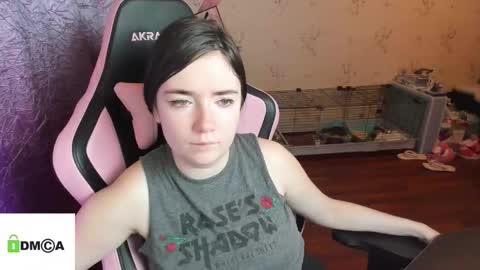 melisanilson online show from November 6, 2025, 10:43 pm