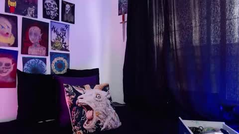 Snapshot of melisavelvet chatting on February 8, 2026, 7:39 pm Melisa Velvet online show from February 8, 2026, 7:39 pm