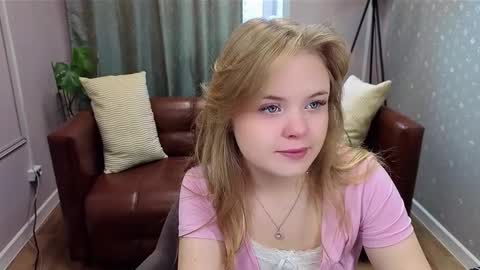 Sophia online show from October 20, 2025, 7:20 am