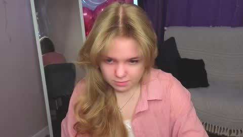 Sophia online show from February 11, 2026, 5:34 am