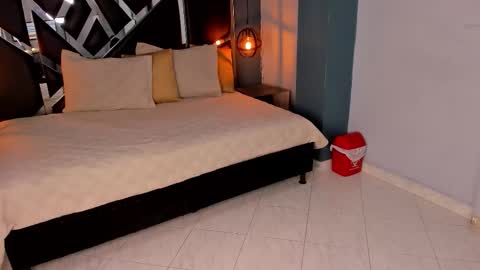 melissa_23_ online show from October 3, 2025, 11:29 am