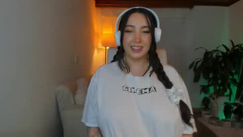 Snapshot of melissa_martiinez chatting on December 28, 2024, 4:08 am Melissa martiinez online show from December 28, 2024, 4:08 am