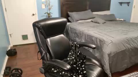 Snapshot of melissacumms chatting on November 23, 2025, 1:22 pm Mistress Missy online show from November 23, 2025, 1:22 pm