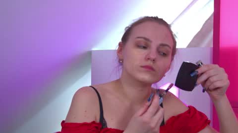 Snapshot of melissamelrey chatting on May 4, 2026, 7:48 am MelissaBerry online show from May 4, 2026, 7:48 am