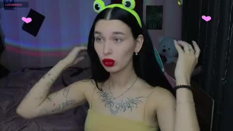 Freya  IM NONUDE online show from October 12, 2025, 10:53 pm