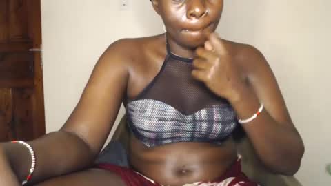 Snapshot of mellanin_pretty_ chatting on June 26, 2026, 12:59 am . online show from June 26, 2026, 12:59 am