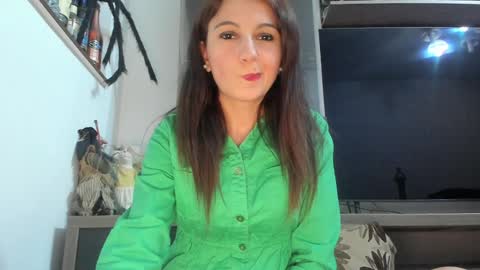 Snapshot of mellbell_ chatting on March 12, 2025, 8:31 pm MellyMell online show from March 12, 2025, 8:31 pm