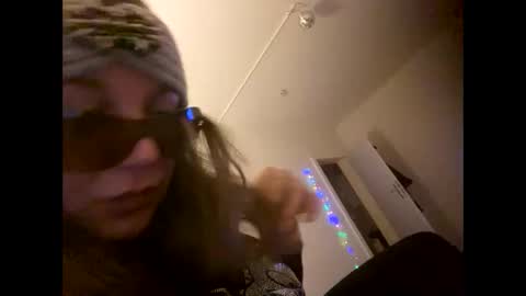 Melli online show from December 20, 2024, 5:51 pm