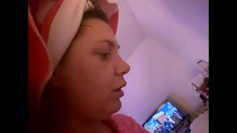 Melli online show from January 4, 2025, 9:41 pm