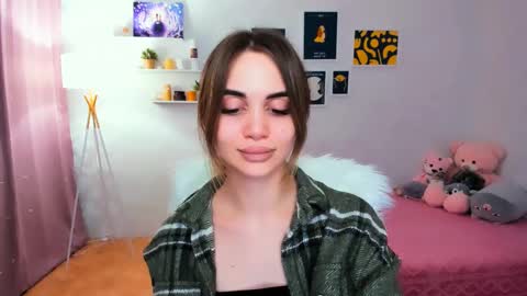 Snapshot of mellifluoustess chatting on February 20, 2025, 9:09 pm Tessa online show from February 20, 2025, 9:09 pm