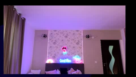 MellisaAngel online show from July 25, 2026, 7:28 am