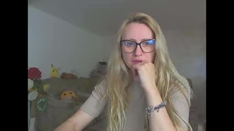 Melly online show from April 7, 2026, 7:09 am