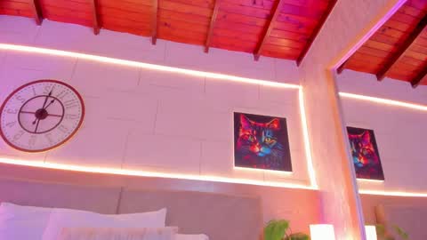 Melody online show from October 4, 2025, 4:54 am