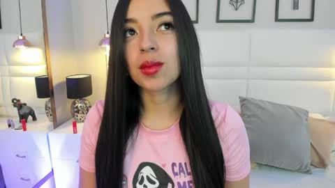 melody__blake online show from May 7, 2026, 12:10 pm