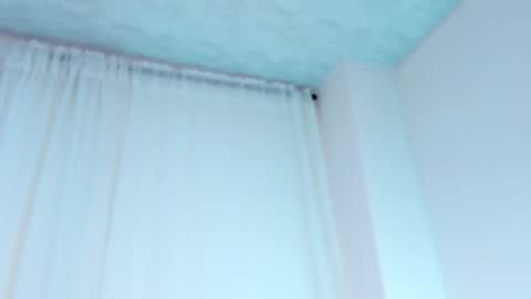   online show from December 14, 2024, 2:21 pm