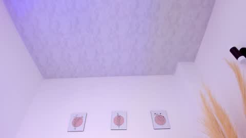   online show from February 1, 2025, 5:37 pm