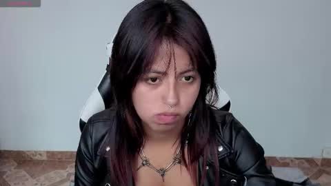 melody_gho online show from October 17, 2025, 5:04 pm