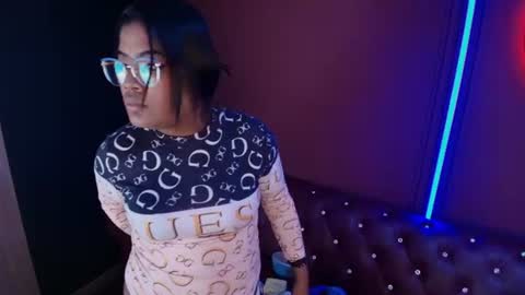 melody_spark online show from June 12, 2026, 10:58 am